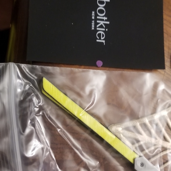 Botkier Bag - Picture 4 of 13